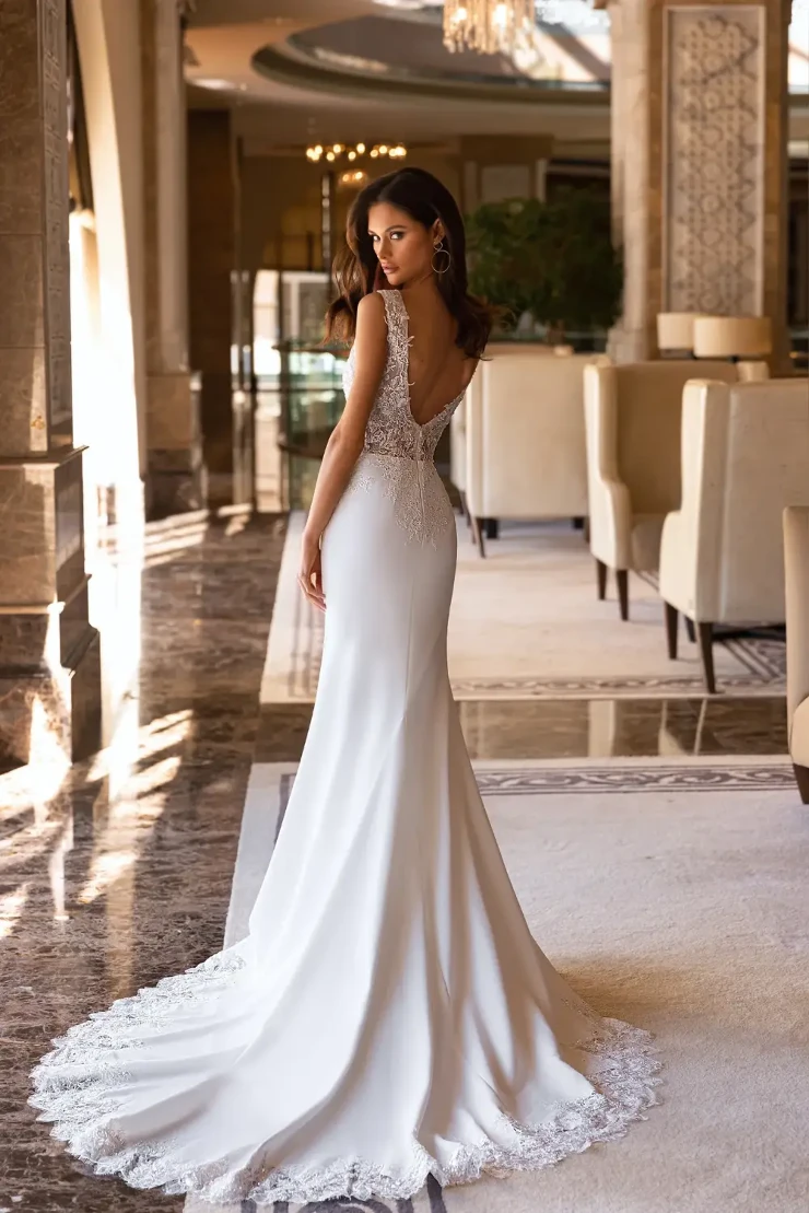 Aria Bride Chelsea Default Thumbnail Image