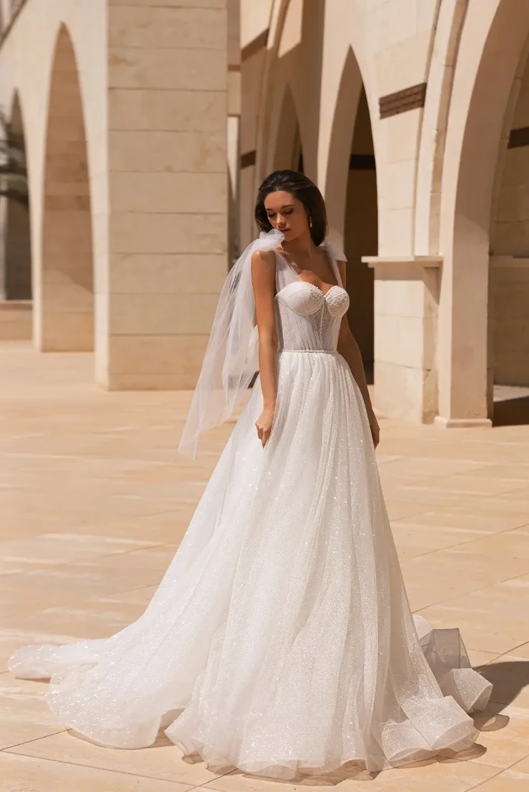 Aria Bride Dakota Default Thumbnail Image