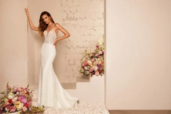 Aria Bride Darlene #3 Ivory thumbnail