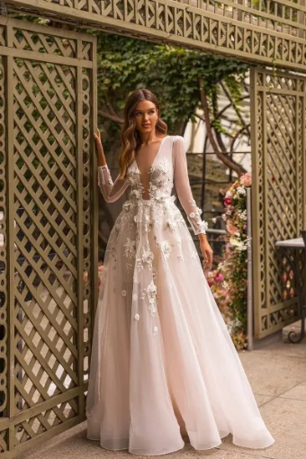 Aria Bride Pansy #3 Original thumbnail