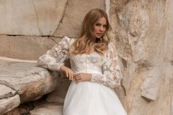 Oliver Martino Frida #3 Ivory thumbnail