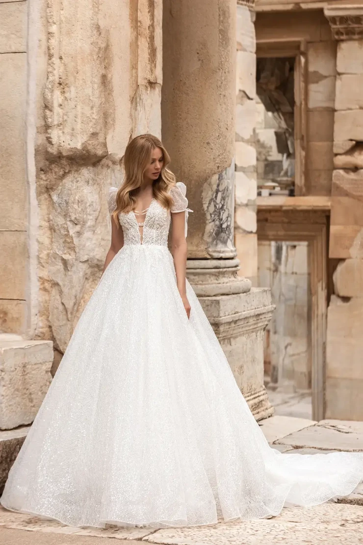 Oliver Martino Elvira Default Thumbnail Image